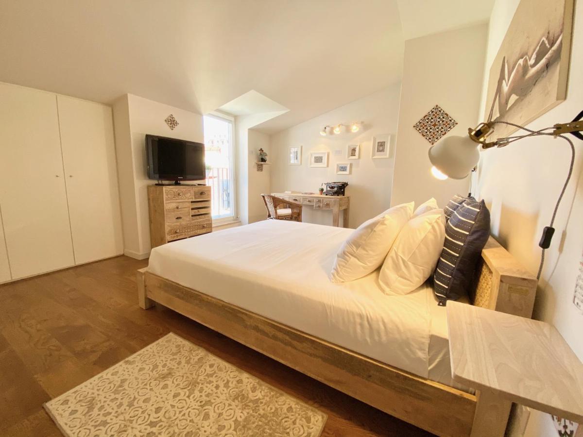 Unique Apartment By Myplaceforyou, In The Center Of Lisbon With Views Over The City And The Tagus River Екстериор снимка